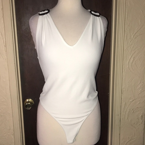 Zara Tops - NEW ZARA WHITE BODYSUIT 🤍🤍🤍
